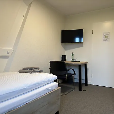 Gaestehaus Am Tiergarten Hotel *