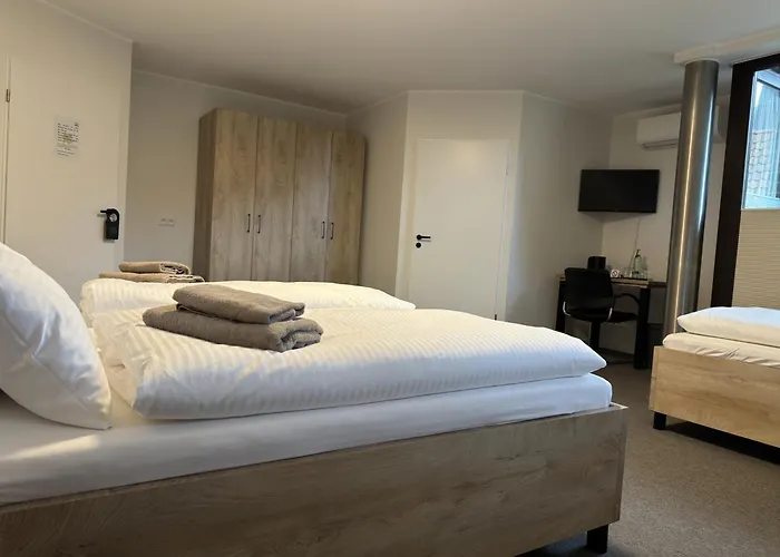 מלון Gaestehaus Am Tiergarten *